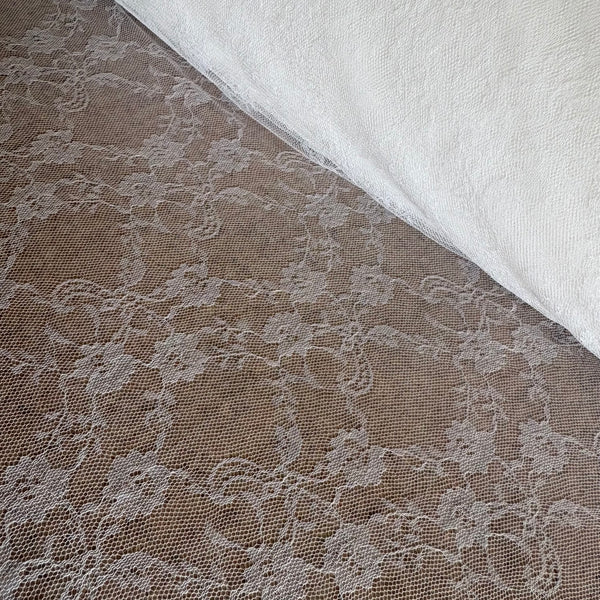 Ivory Greige Off White Allover Leavers Lace - 1m