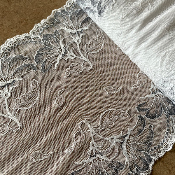 White & Cool Grey Blue Stretch Galloon Lace (24.5cm Wide) - 1m