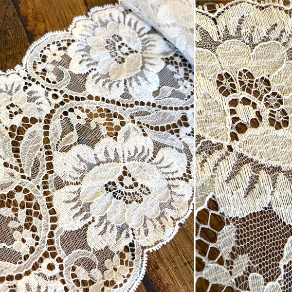 Ivory / Greige Vintage Floral “Peony” Nottingham Leaver's Lace (13cm Wide)- 1m