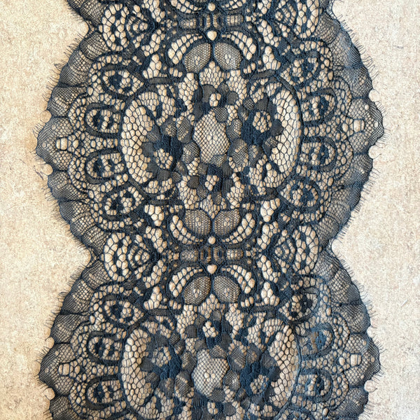 Black Corded Eyelash Lace (18cm Wide) - 1m