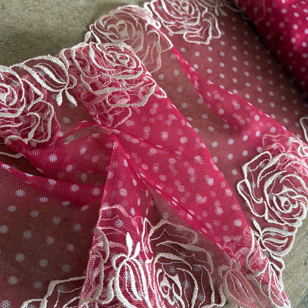 Red & Cream Rose Floral Embroidery Galloon Edging “Lace” (21cm Wide) - 1m