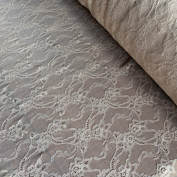 Beige / Champagne / Pale Skin Floral Allover Lace (140cm wide) - 1m