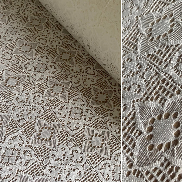 Black and Off White Allover rigid Crocheted Lace (145cm wide) - 1m
